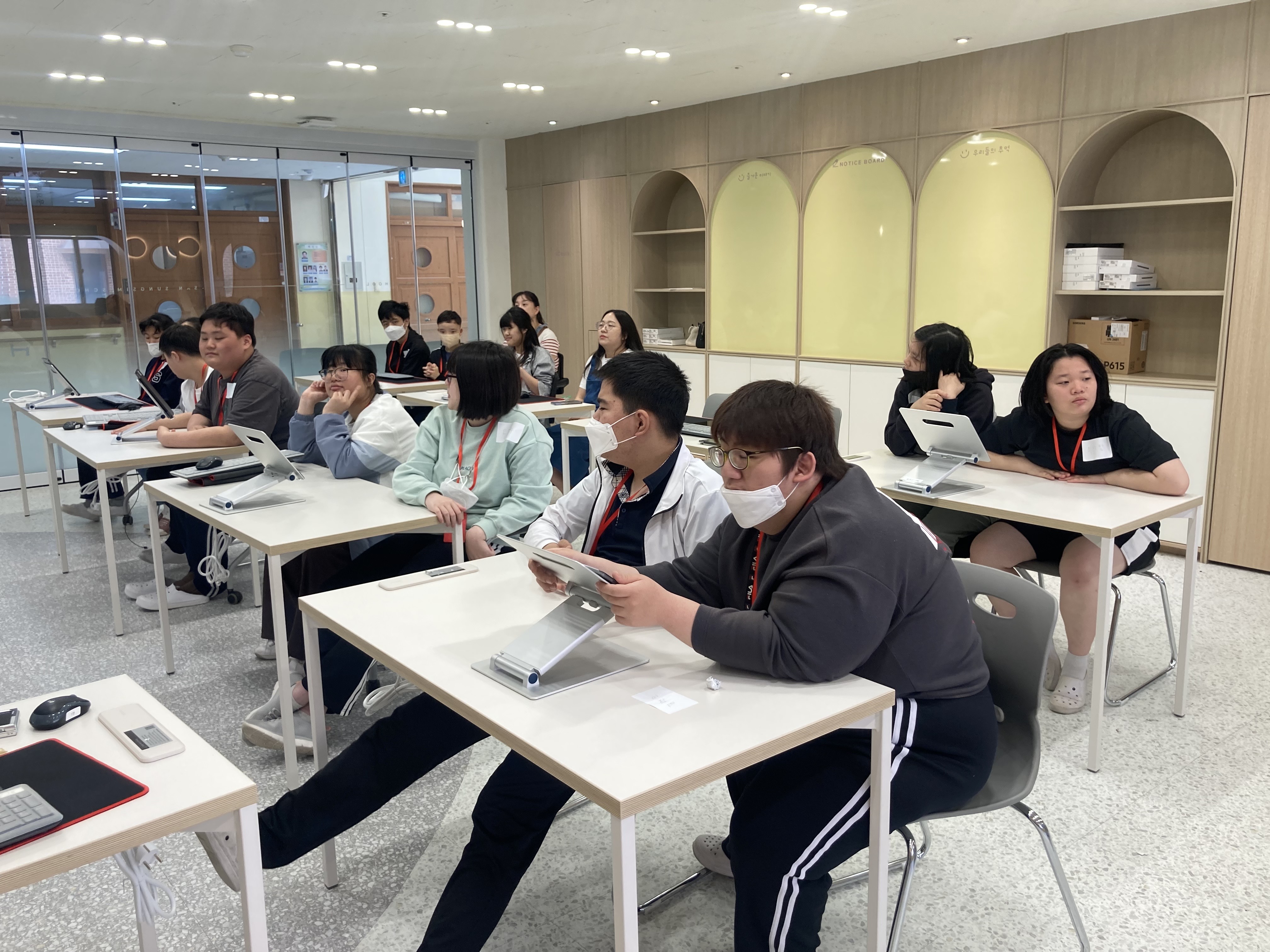 디지털새싹 캠프 수업 작품 3