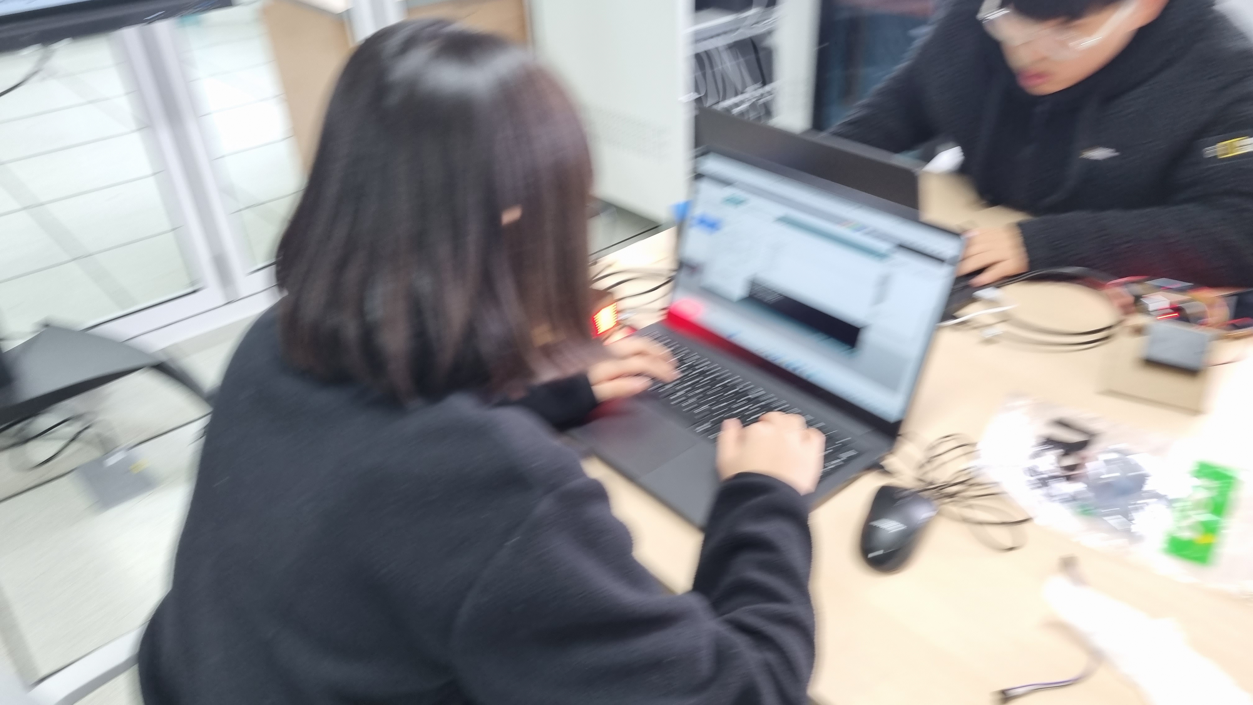 아두이노 피지컬 수업 작품 3