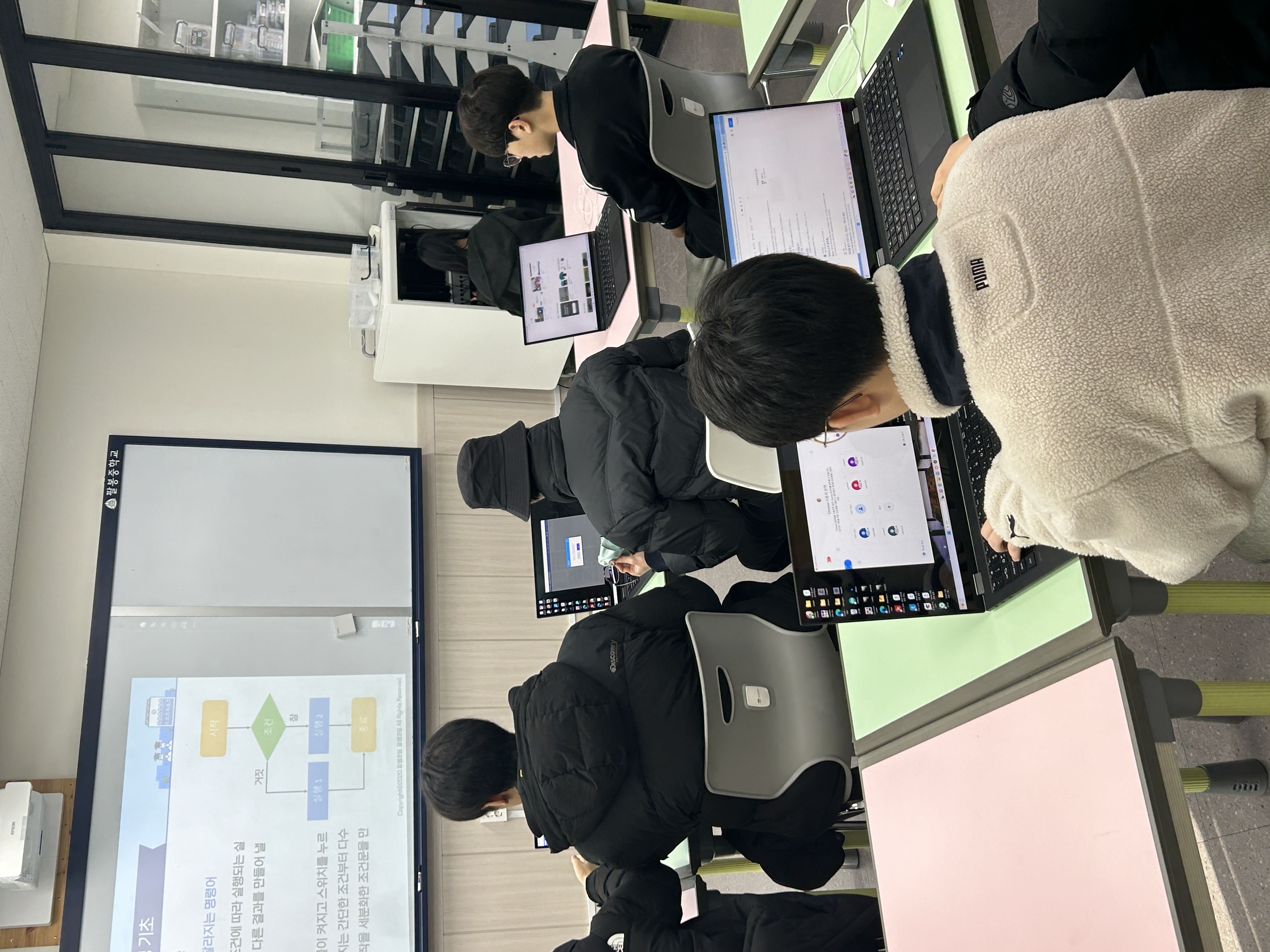 아두이노 피지컬 수업 작품 6